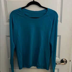 Lululemon swiftly tech 2.0 hip length top
